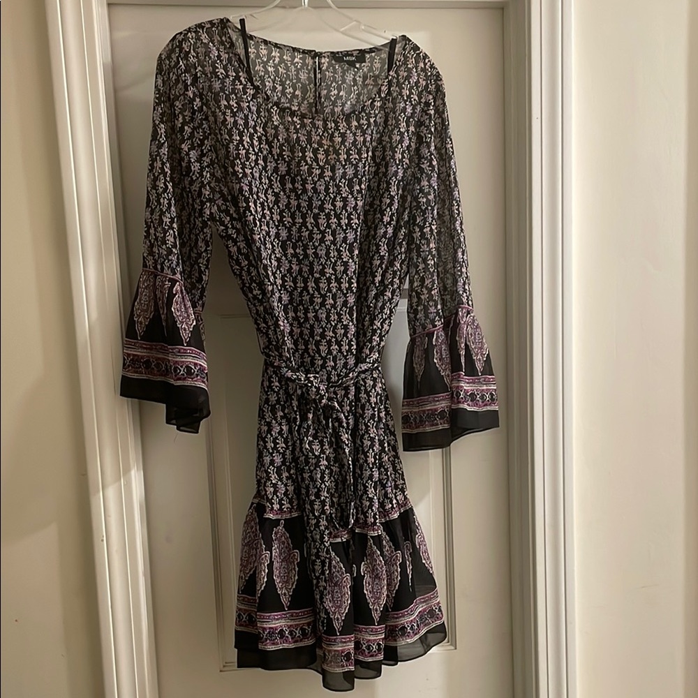 Elegant Black and Pink Patterned Dress